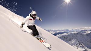 Woman Skiing  Free Download wallpaper thumb